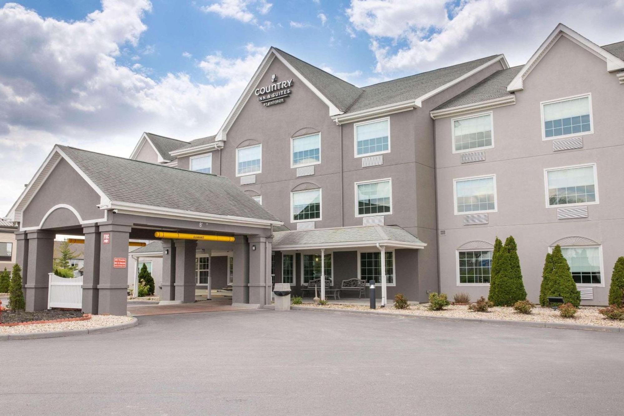 Country Inn & Suites By Radisson, Columbus West, Oh Bagian luar foto